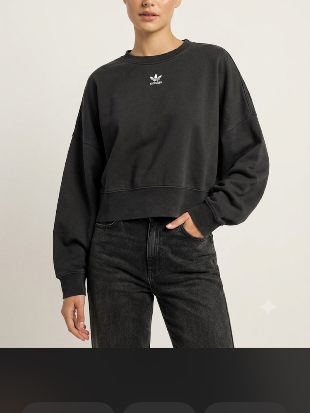 adidas size XL excellent condition Women's Black Cropped Crewneck Sweatshirt